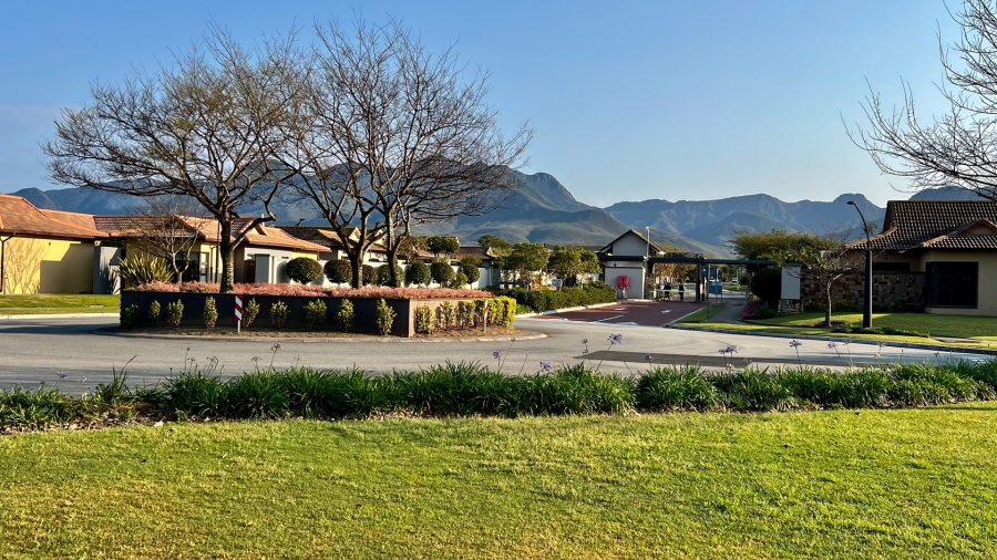 3 Bedroom Property for Sale in Earls Court Lifestyle Estate Western Cape
